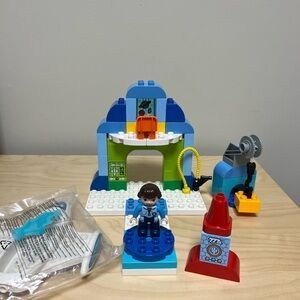 LEGO DUPLO Spaceship - Miles' Stellosphere Hangar, 10826  - Toddler Toy